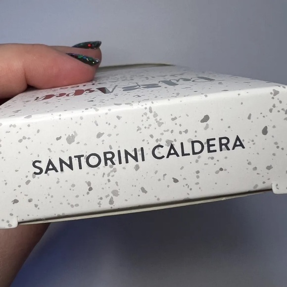 ⛰ Red Aspen Nail Dash: Santorini Caldera Press-on Manicure 💅 - Picture 2 of 15